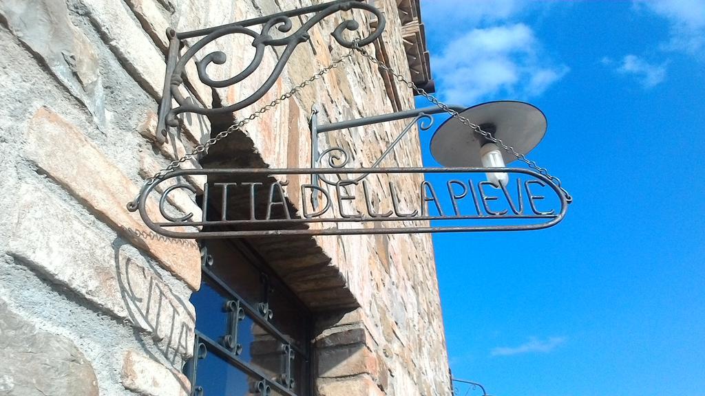 Casale Poggio Colpiccione Lejlighed Passignano sul Trasimeno Eksteriør billede